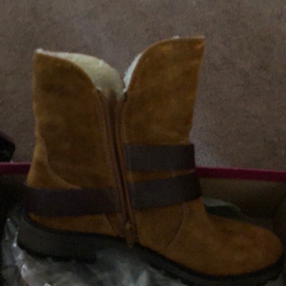 Naturalizer Talley Camel leather boots brand new